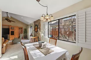 18932 Sara Park Cir, Saratoga, CA 95070 - Photo 9