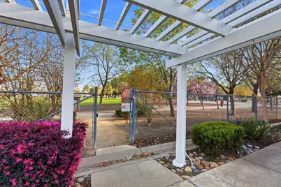 18932 Sara Park Cir, Saratoga, CA 95070 - Photo 23
