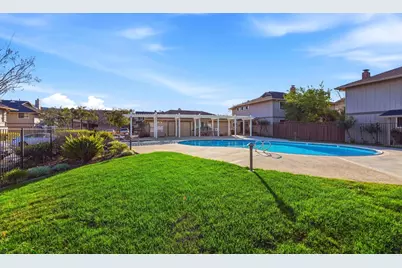 18932 Sara Park Cir, Saratoga, CA 95070 - Photo 25
