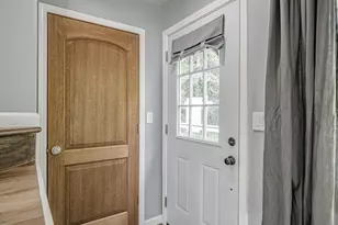 21496 Mary Alice Way, Los Gatos, CA 95033 - Photo 17