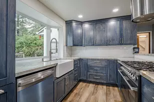 21496 Mary Alice Way, Los Gatos, CA 95033 - Photo 3