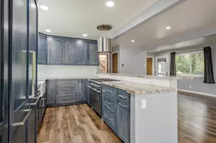 21496 Mary Alice Way, Los Gatos, CA 95033 - Photo 25