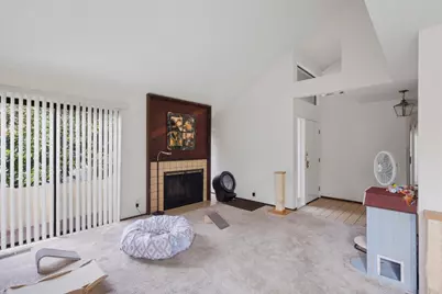 2001-2003 Parrott Dr, San Mateo, CA 94402 - Photo 11