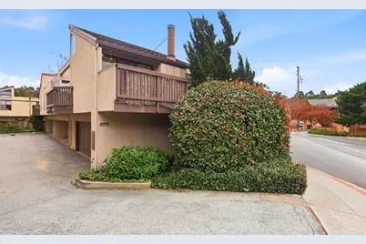 2001-2003 Parrott Dr, San Mateo, CA 94402 - Photo 3