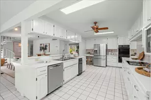 14721 Live Oak Ln, Saratoga, CA 95070 - Photo 11