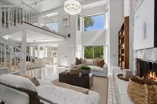 14721 Live Oak Ln, Saratoga, CA 95070 - Photo 3