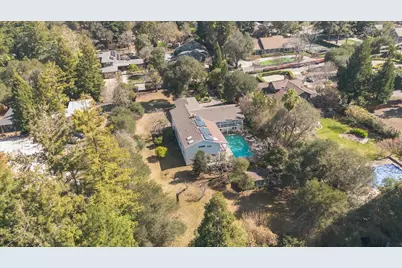 14721 Live Oak Ln, Saratoga, CA 95070 - Photo 113