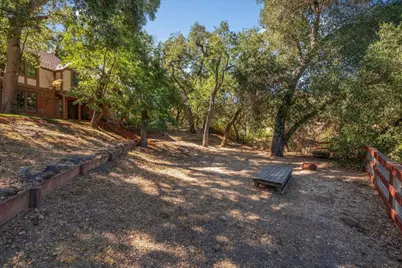 21700 Via Regina, Saratoga, CA 95070 - Photo 7