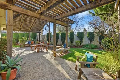 2350 Bayo Claros Cir, Morgan Hill, CA 95037 - Photo 17