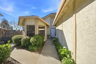 2350 Bayo Claros Cir, Morgan Hill, CA 95037 - Photo 31