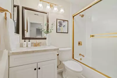 1054 Cedar Gables Dr, San Jose, CA 95118 - Photo 13