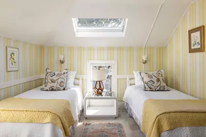 226 Willow St, Pacific Grove, CA 93950 - Photo 21