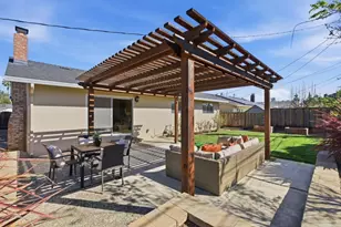 7490 Dumas Dr, Cupertino, CA 95014 - Photo 35