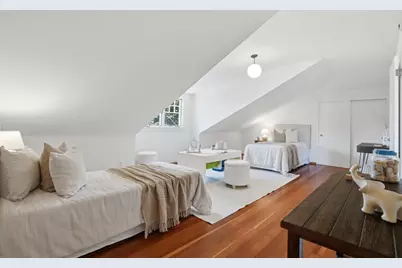 16202 Serena Vista Ct, Monte Sereno, CA 95030 - Photo 43