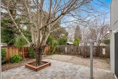 467 Center St, Redwood City, CA 94061 - Photo 21