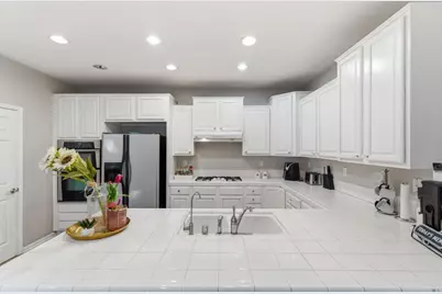 646 Woodland Ter, San Jose, CA 95112 - Photo 101