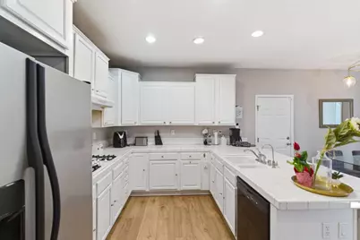 646 Woodland Ter, San Jose, CA 95112 - Photo 49