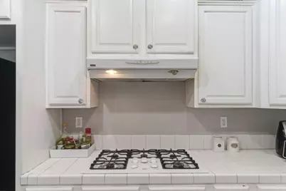 646 Woodland Ter, San Jose, CA 95112 - Photo 5