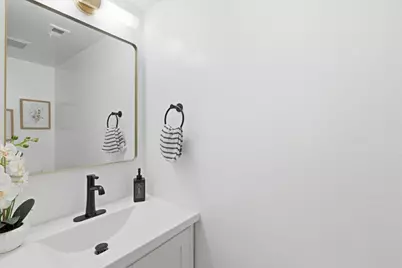 10177 Camberley Ln, Cupertino, CA 95014 - Photo 21