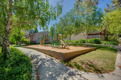 10177 Camberley Ln, Cupertino, CA 95014 - Photo 79