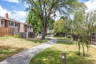 10177 Camberley Ln, Cupertino, CA 95014 - Photo 77