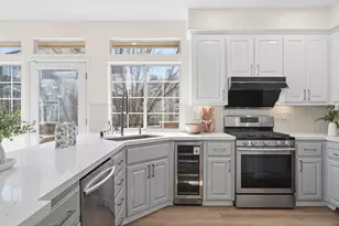 525 Porpoise Bay Ter A, Sunnyvale, CA 94089 - Photo 9