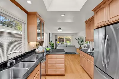 1124 Elmsford Dr, Cupertino, CA 95014 - Photo 13
