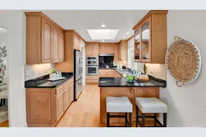 1124 Elmsford Dr, Cupertino, CA 95014 - Photo 11