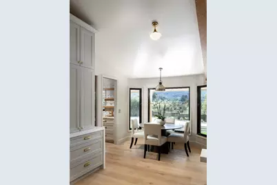 26201 Dori Ln, Los Altos Hills, CA 94022 - Photo 17