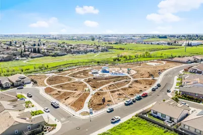 9264 Odyssey Cir, Elk Grove, CA 95624 - Photo 41