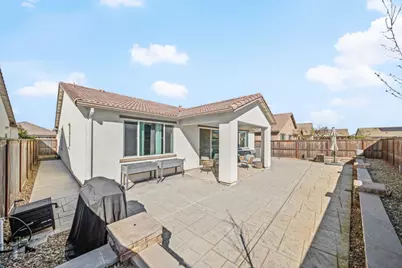 9264 Odyssey Cir, Elk Grove, CA 95624 - Photo 31