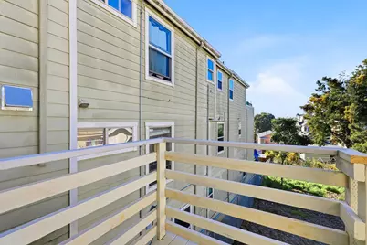 2217 E 24th St, Oakland, CA 94606 - Photo 39