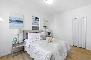 2217 E 24th St, Oakland, CA 94606 - Photo 23