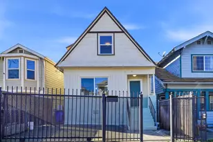 2217 E 24th St, Oakland, CA 94606 - Photo 1