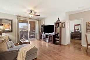 1310 Saddle Rack St 314, San Jose, CA 95126 - Photo 3