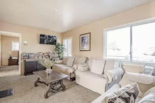 9 Memorial Ave, Freedom, CA 95019 - Photo 11