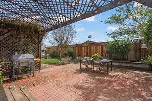 1330 Redwood Ln, Gilroy, CA 95020 - Photo 23