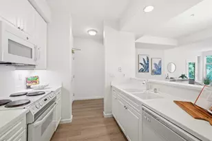 1951 Ofarrell St 207, San Mateo, CA 94403 - Photo 5