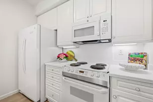 1951 Ofarrell St 207, San Mateo, CA 94403 - Photo 7