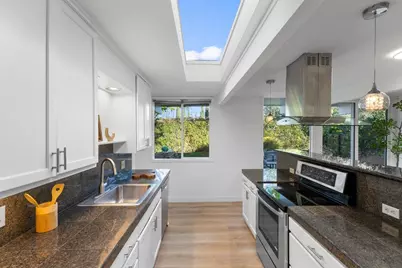 1484 Kingfisher Way, Sunnyvale, CA 94087 - Photo 17