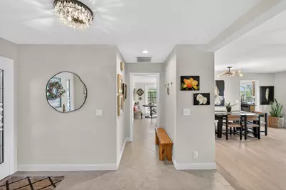 8325 Pinotage Ct, San Jose, CA 95135 - Photo 11