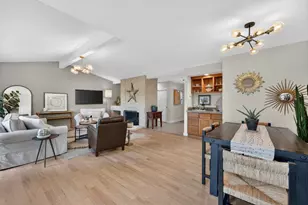 8325 Pinotage Ct, San Jose, CA 95135 - Photo 19