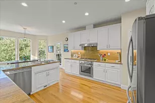 2045 Rockrose Ct, Gilroy, CA 95020 - Photo 11