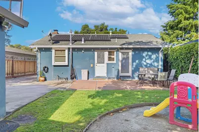 2034 Addison Ave, East Palo Alto, CA 94303 - Photo 31