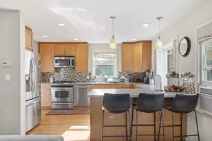 2034 Addison Ave, East Palo Alto, CA 94303 - Photo 9