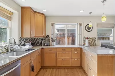 2034 Addison Ave, East Palo Alto, CA 94303 - Photo 11