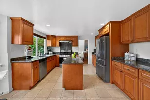 757 Salt Lake Dr, San Jose, CA 95133 - Photo 27