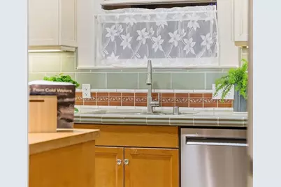 1555 Calaveras Ave, San Jose, CA 95126 - Photo 17