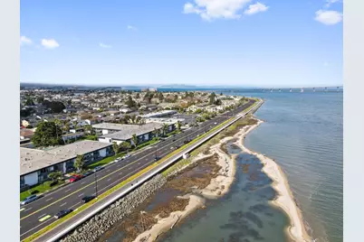 1023 Lark Ln, Foster City, CA 94404 - Photo 49