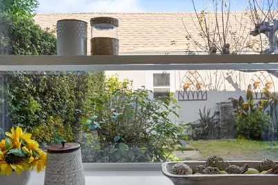 1023 Lark Ln, Foster City, CA 94404 - Photo 19